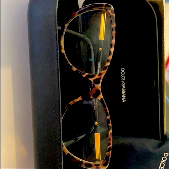 glasses - Picture 1 of 4